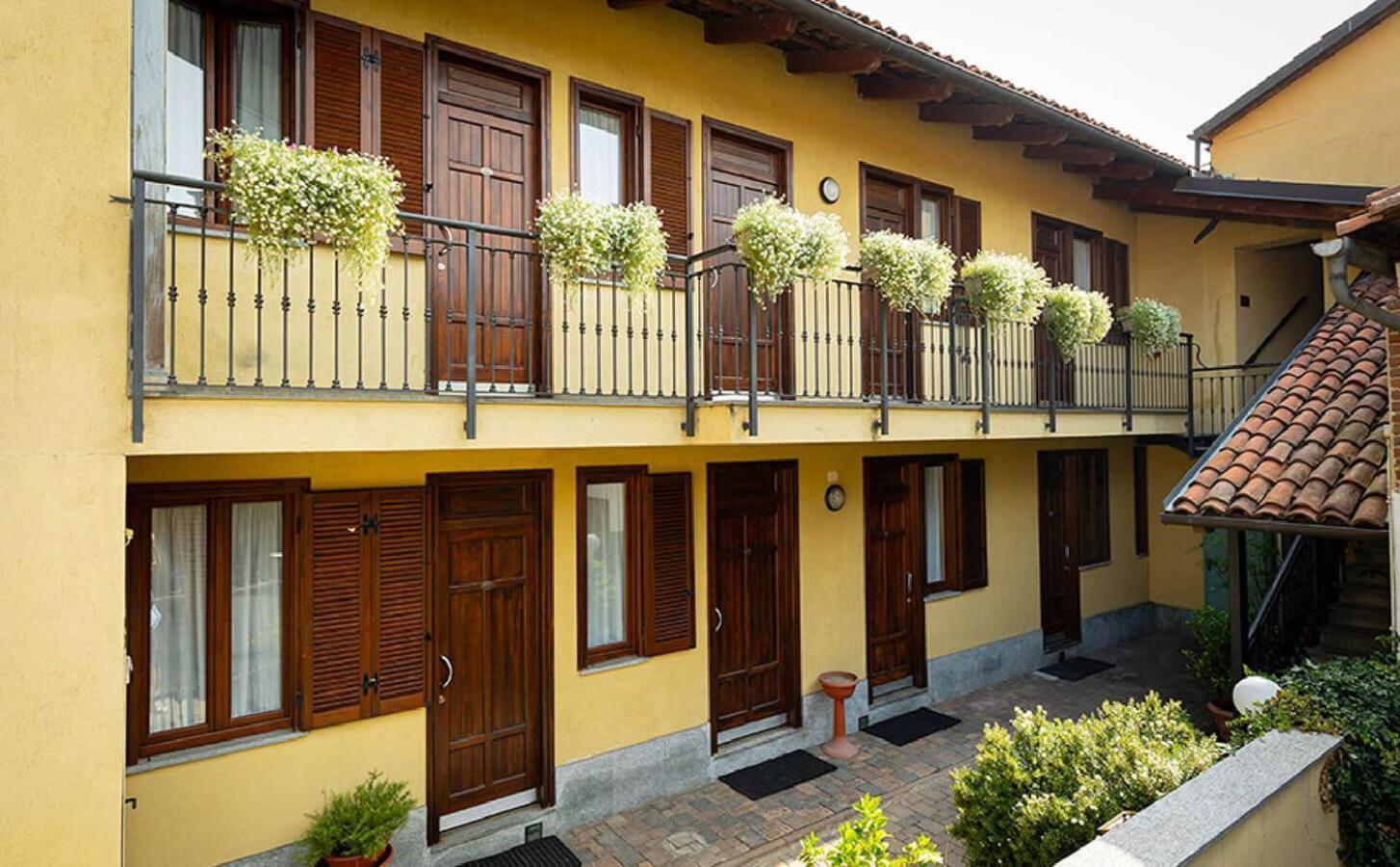 Hotel Celestino Piobesi Torinese Exterior photo